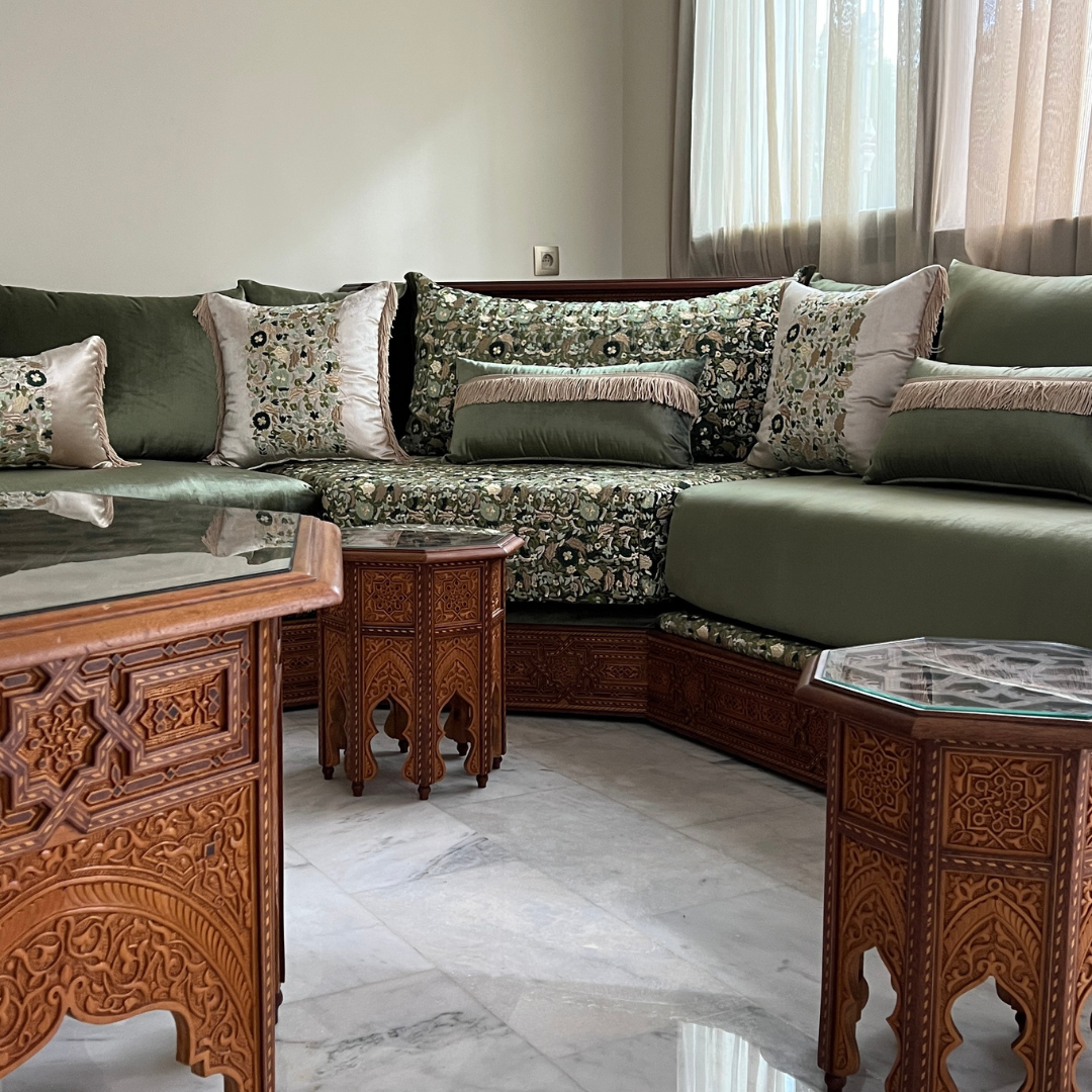 Salon marocain velours vert brodé